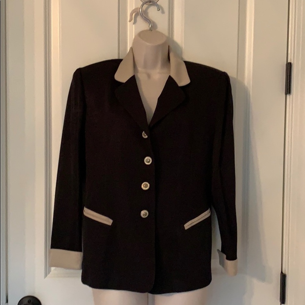 N TOUCH BLACK/CREAM LADIES BLAZER 10P